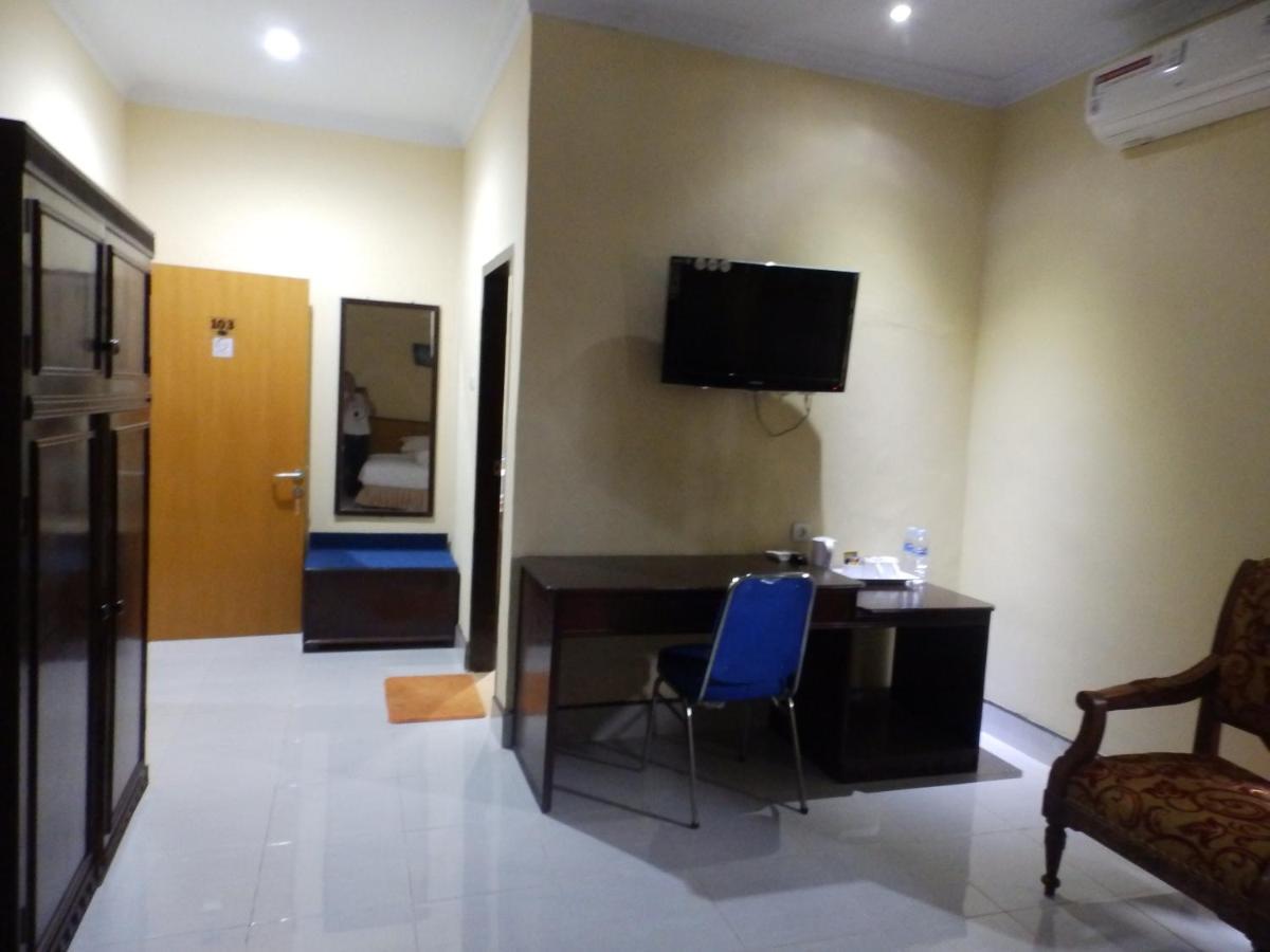Bahari Family Hotel Bitung Exteriér fotografie