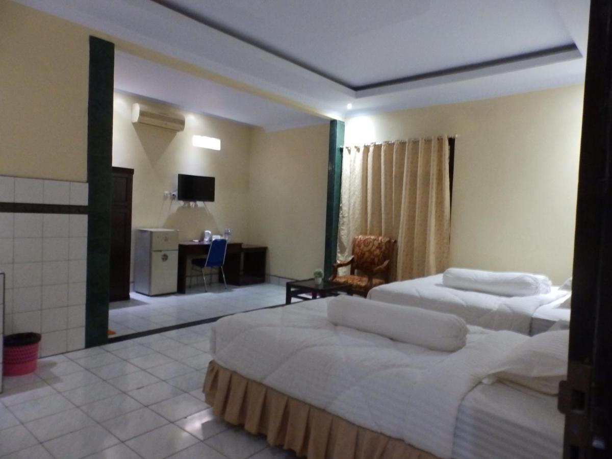 Bahari Family Hotel Bitung Exteriér fotografie