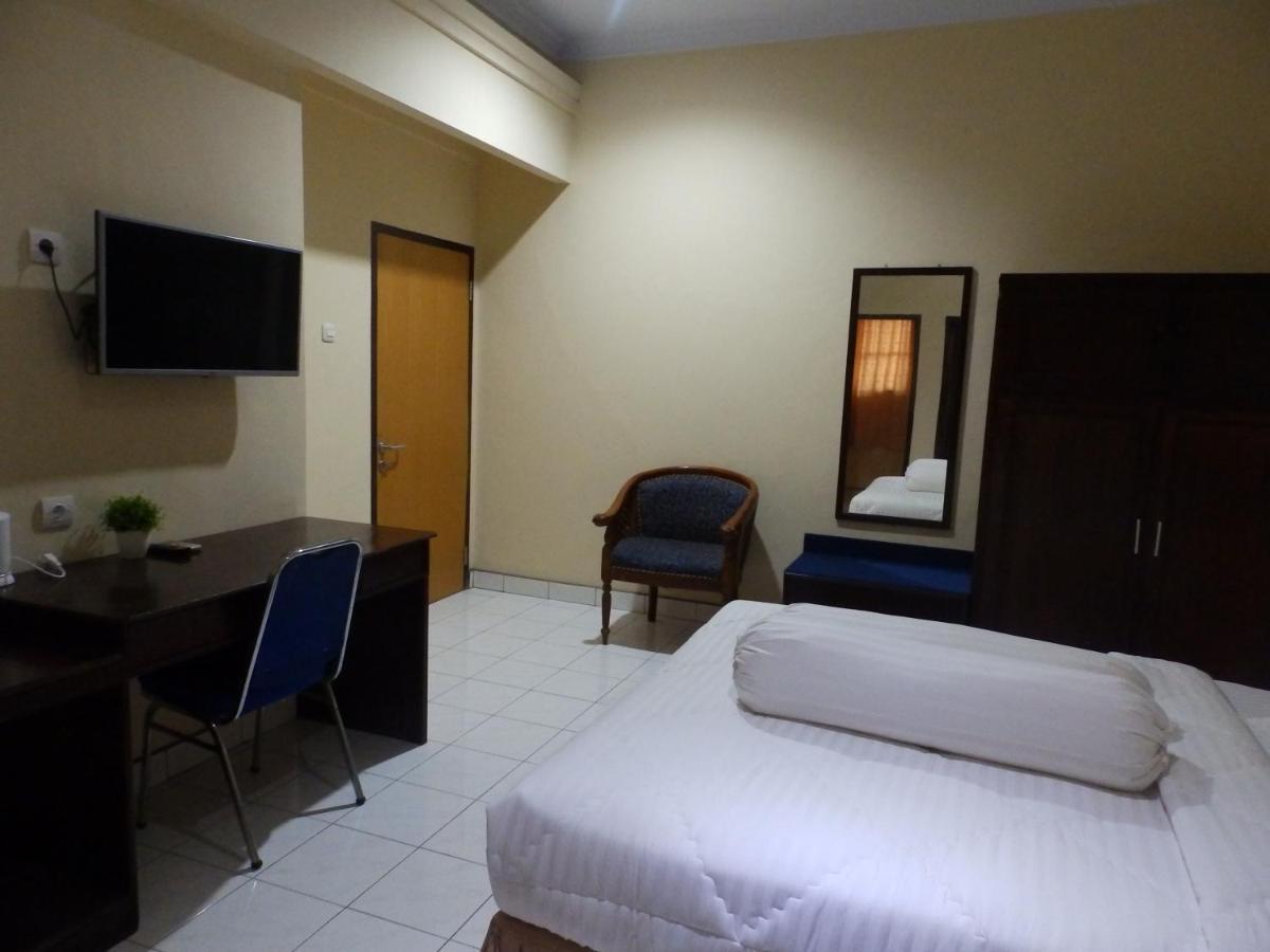 Bahari Family Hotel Bitung Exteriér fotografie